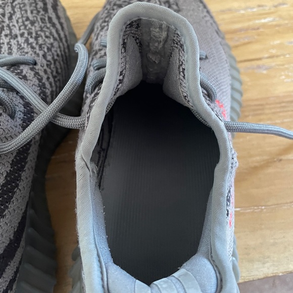 Yeezy Boost 350 V2 'Beluga 2.0 - Picture 12 of 12